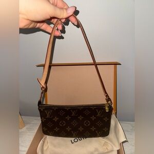 Louis Vuitton (Discontinued) Pochette Accessories - Monogram
